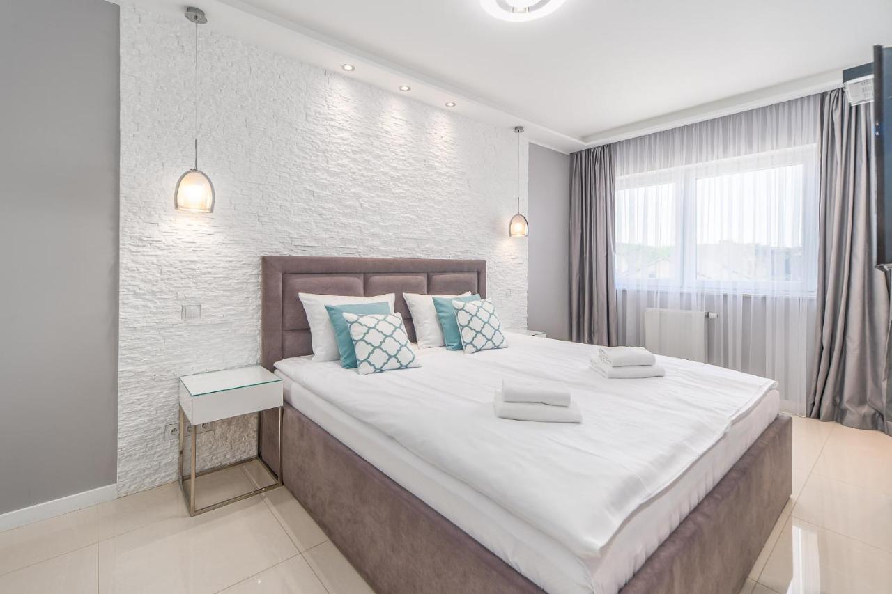 Stylish Vacation Apartment With Parking In Miedzyzdroje By Noclegi Renters Ngoại thất bức ảnh