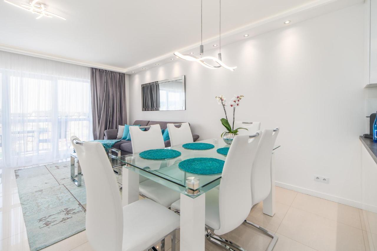 Stylish Vacation Apartment With Parking In Miedzyzdroje By Noclegi Renters Ngoại thất bức ảnh